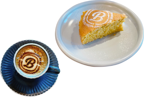 コーヒーとデザートの写真