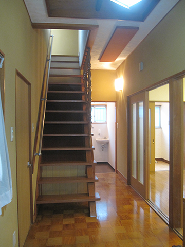 廊下と階段　画像